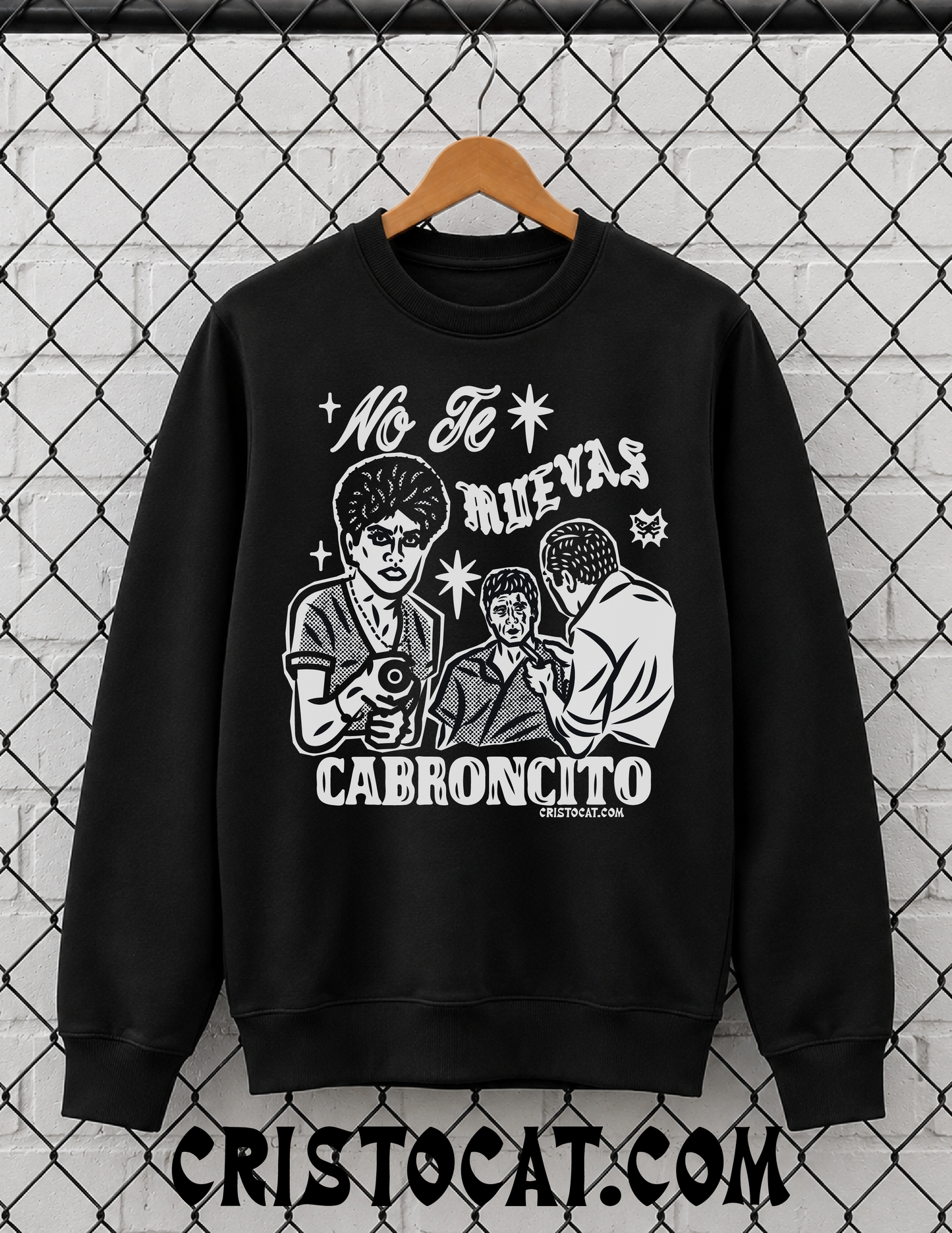 No Te Muevas Black crewneck Sweater
