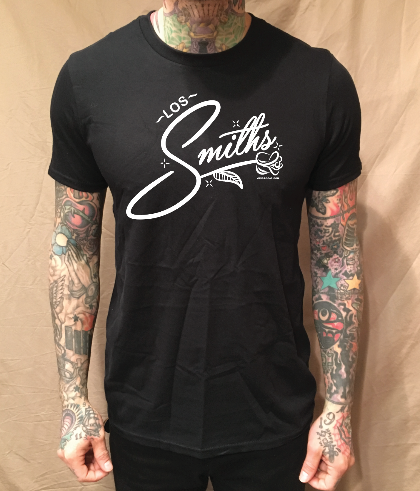 LOS SMITHS ROSE BLACK T-SHIRT - cristocatofficial