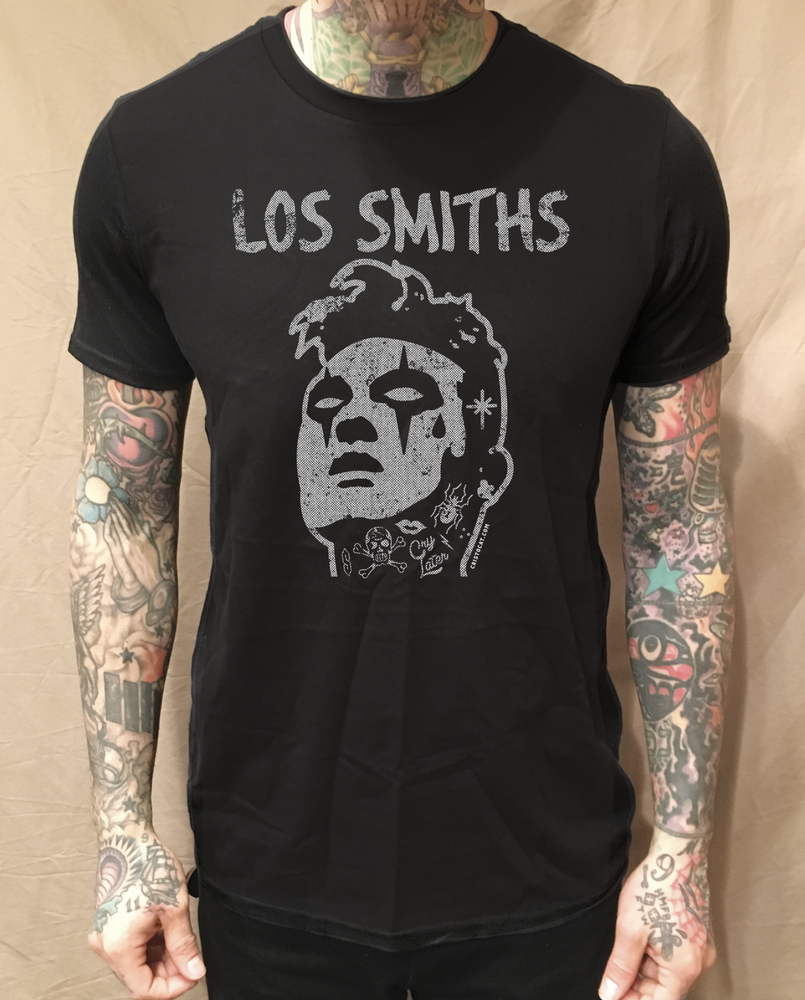 EL JOKER LOS SMITHS BLACK TEE - cristocatofficial