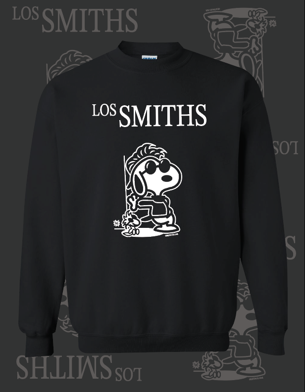SNOOPY SMITHS BLACK CREWNECK SWEATER