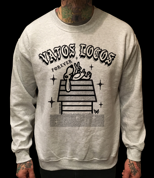 VL SNOOPY GREY CREWNECK SWEATER