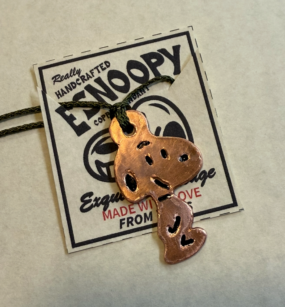 ESNOOPY PENDANT NECKLACE