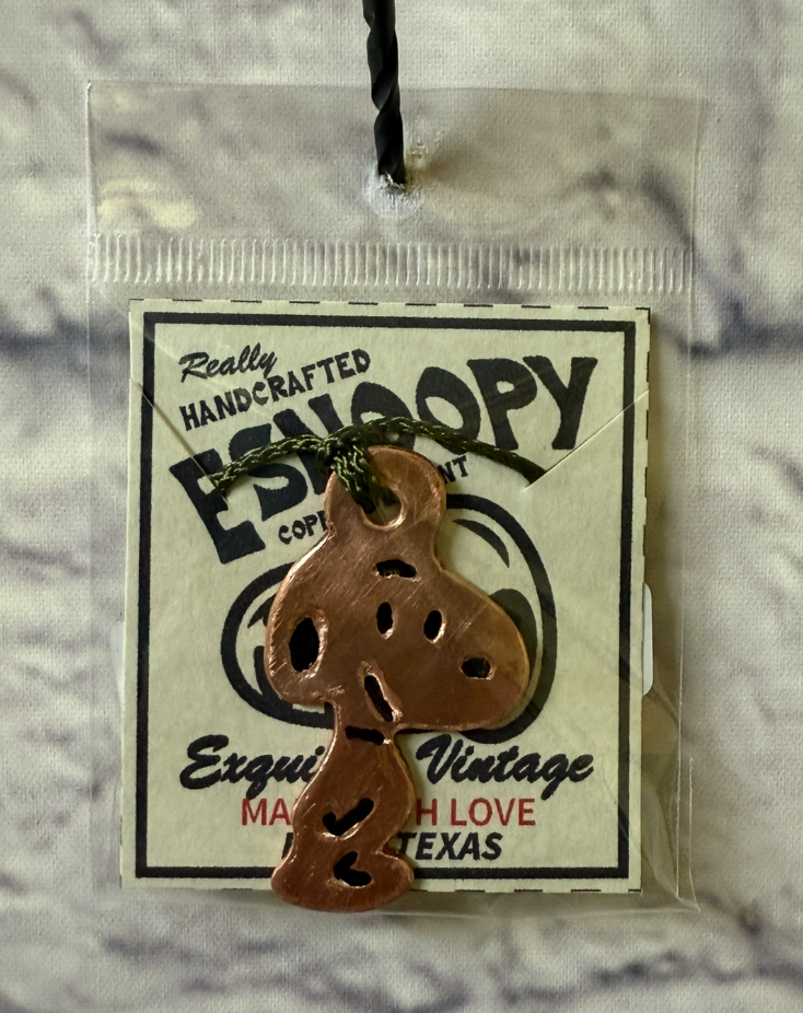 ESNOOPY PENDANT NECKLACE
