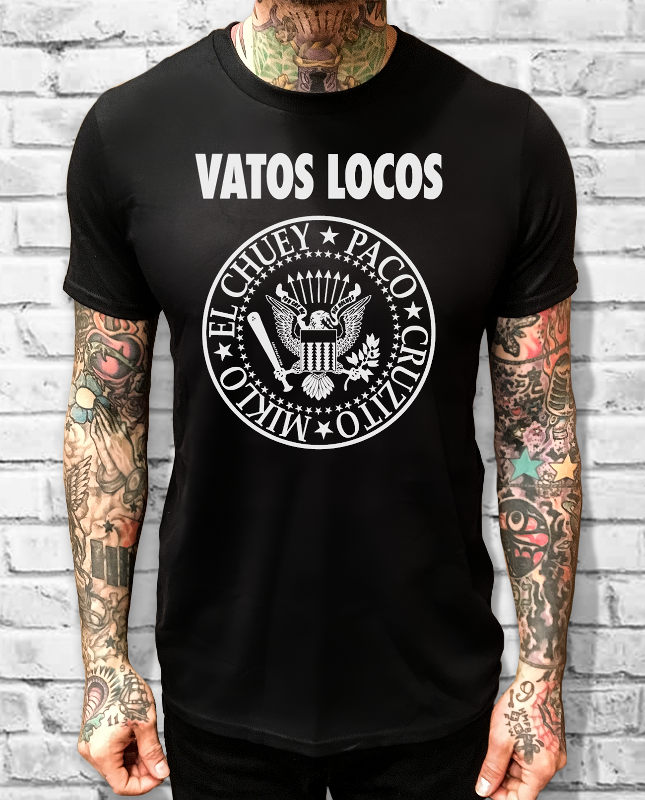 HEY HO, VATOS LOCOS ON BLACK TEE - cristocatofficial