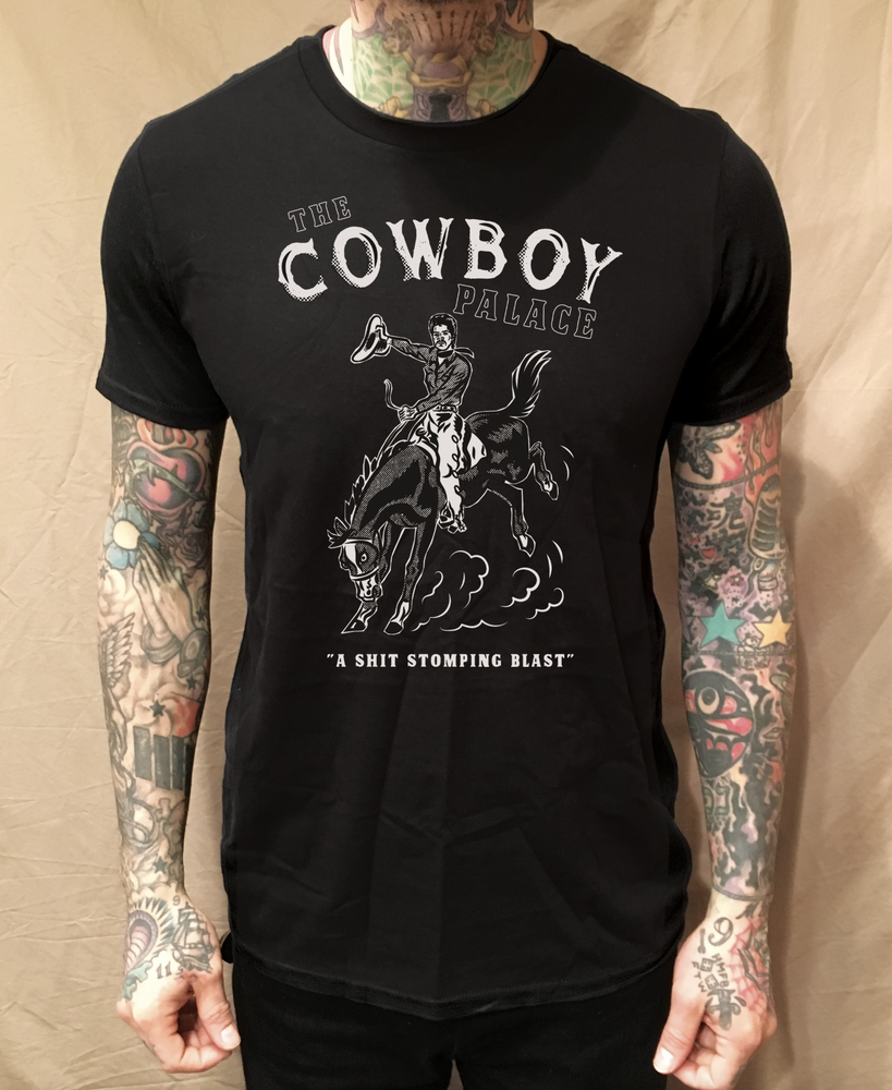 THE COWBOY PALACE BLACK TEE - cristocatofficial