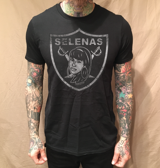 TEAM SELENAS ON BLACK TEE - cristocatofficial